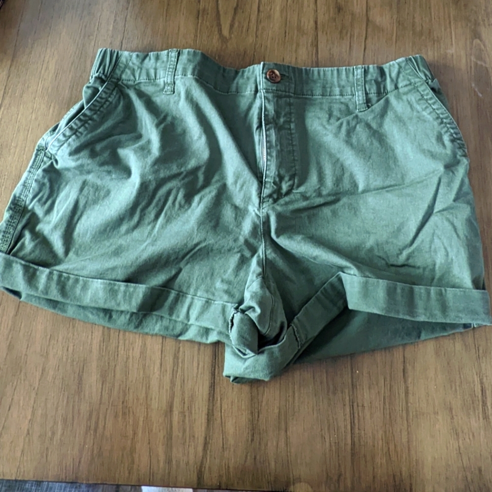Green Old Navy Highwaisted Chino Shorts